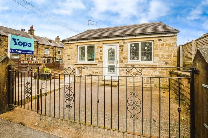 2 bedrooms house for sale in Huddersfield, United Kingdom