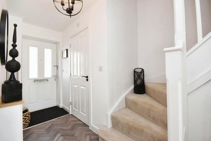 3 bedrooms house for sale in Chelmsford, United Kingdom - Image 6