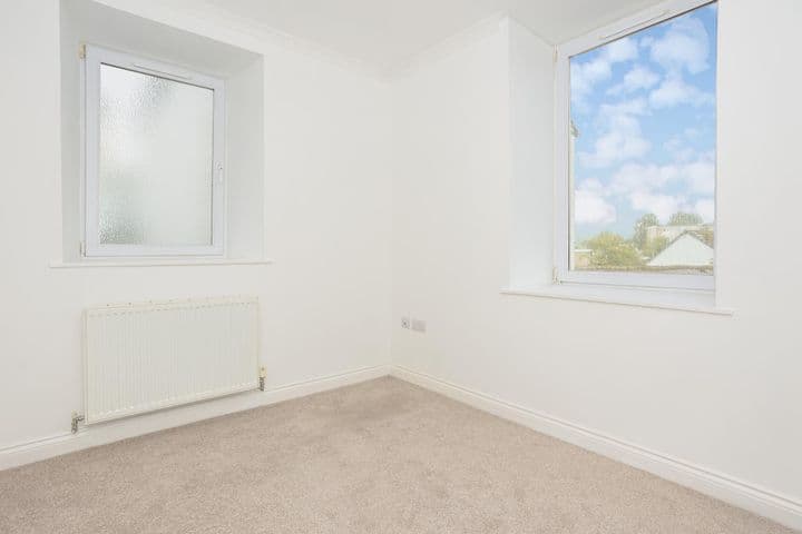 2 bedrooms apartment for sale in Dumfries and Galloway, United Kingdom - Image 12