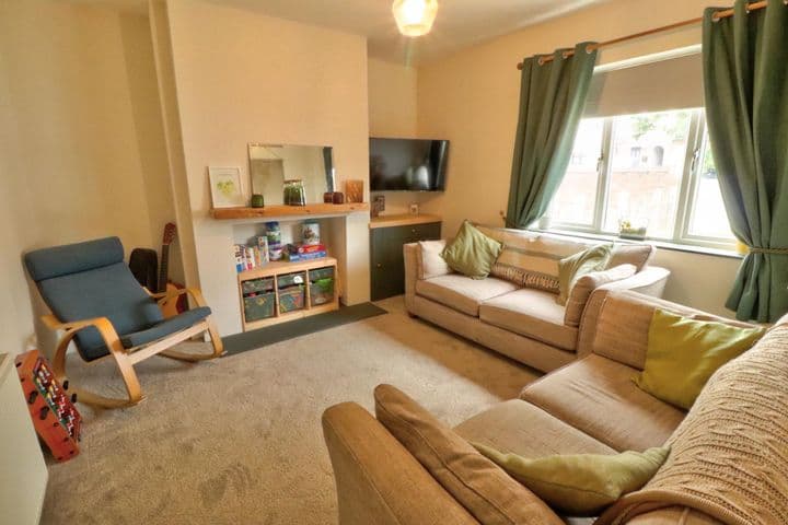 3 bedrooms house for sale in Barnsley, United Kingdom - Image 4