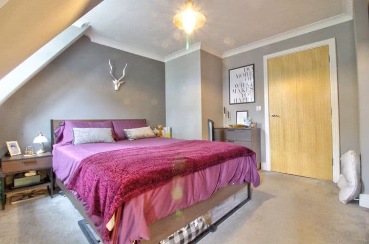 1 bedroom apartment for sale in Leighton Buzzard, United Kingdom - Image 7