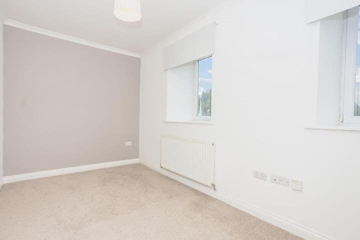 2 bedrooms apartment for sale in Dumfries and Galloway, United Kingdom - Image 9