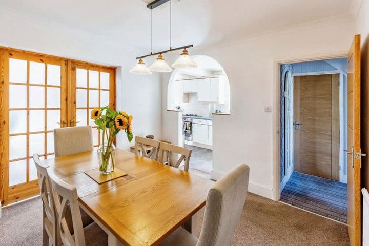 3 bedrooms house for sale in Northampton, United Kingdom - Image 8