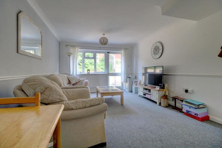 2 bedrooms house for sale in Folkestone, United Kingdom - Image 3