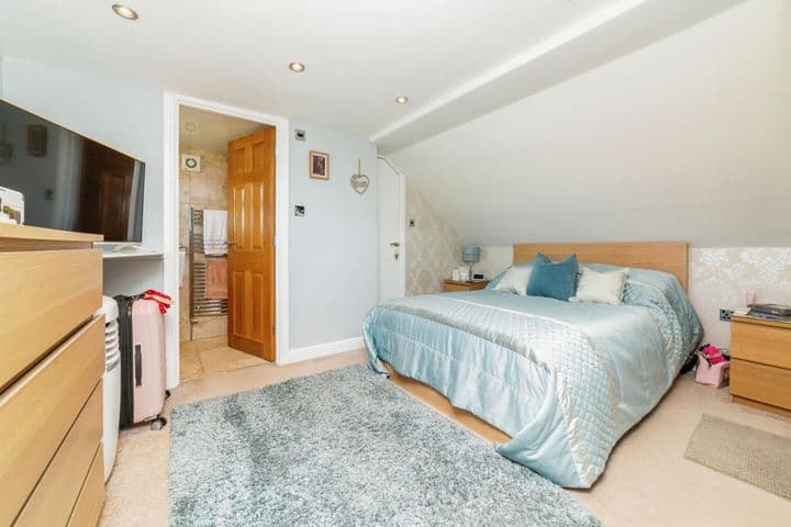 4 bedrooms house for sale in Barnsley, United Kingdom - Image 10