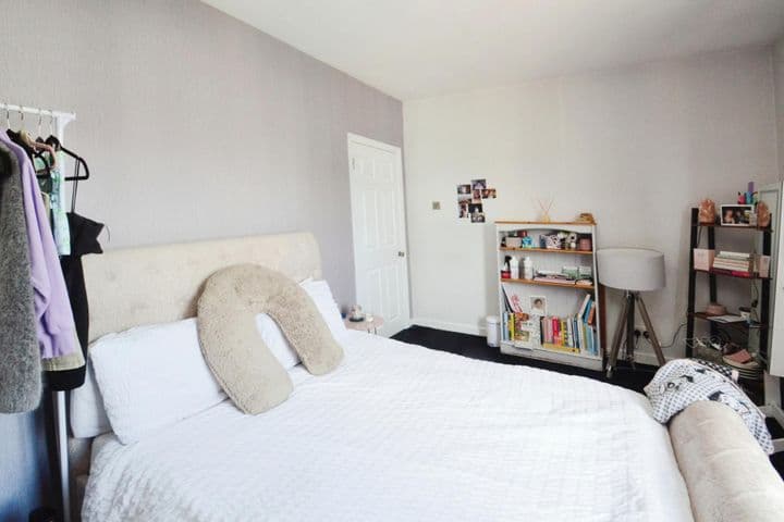 2 bedrooms apartment for sale in Edinburgh City Centre, United Kingdom - Image 6