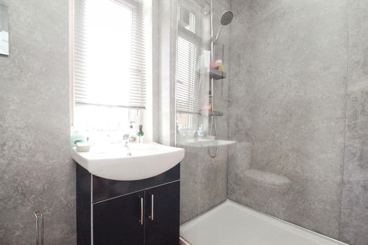 2 bedrooms apartment for sale in Edinburgh City Centre, United Kingdom - Image 10