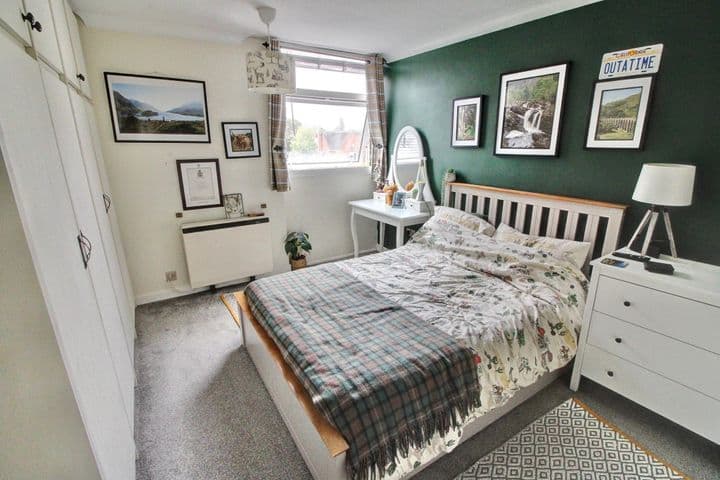 2 bedrooms apartment for sale in Nuneaton, United Kingdom - Image 10