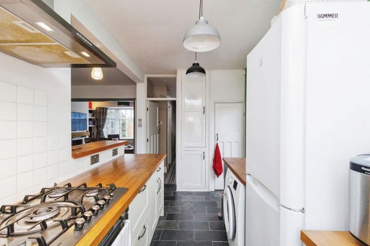 3 bedrooms house for sale in Manchester, United Kingdom - Image 8