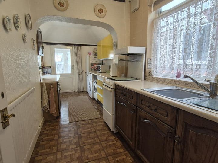 3 bedrooms house for sale in Halesowen, United Kingdom - Image 10