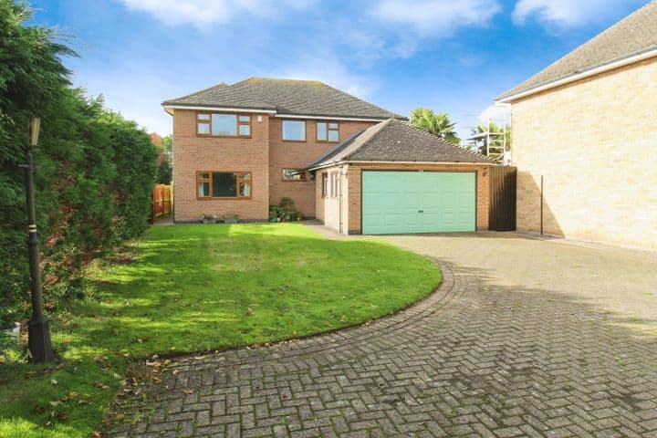 4 bedrooms house for sale in Lincoln, United Kingdom - Image 2