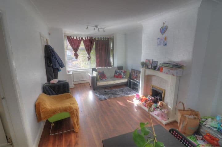 2 bedrooms house for sale in Manchester, United Kingdom - Image 3