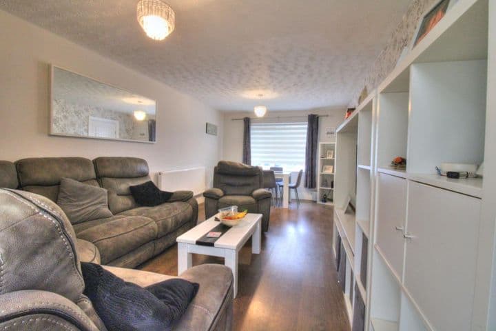 3 bedrooms house for sale in Basildon, United Kingdom - Image 3