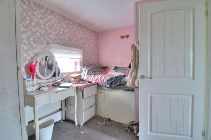 3 bedrooms house for sale in Basildon, United Kingdom