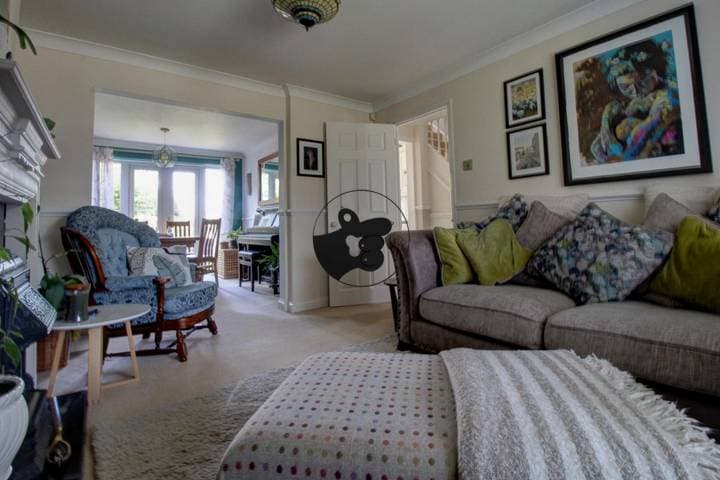 3 bedrooms house for sale in Luton, United Kingdom - Image 11