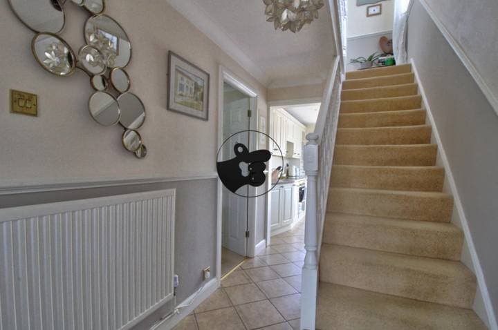 3 bedrooms house for sale in Luton, United Kingdom - Image 8