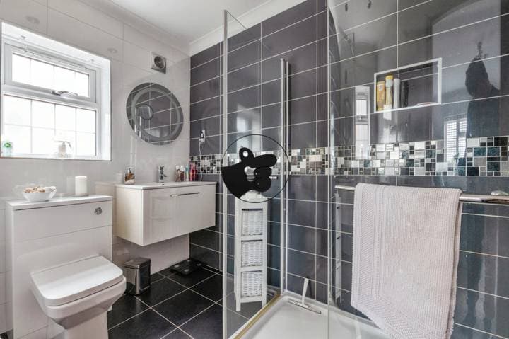 4 bedrooms house for sale in Basildon, United Kingdom - Image 17