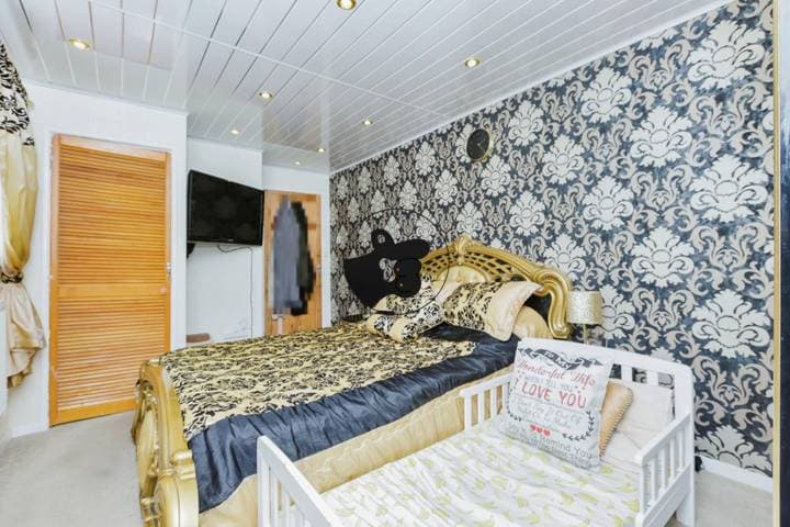 3 bedrooms house for sale in Leicester, United Kingdom - Image 12