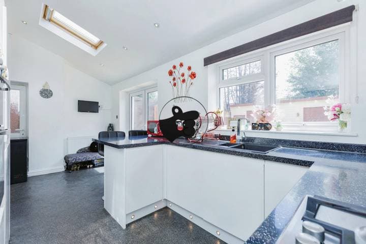 3 bedrooms house for sale in Leicester, United Kingdom - Image 4