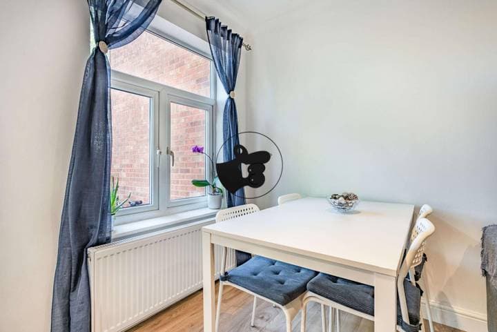 2 bedrooms house for sale in Erith, United Kingdom - Image 9