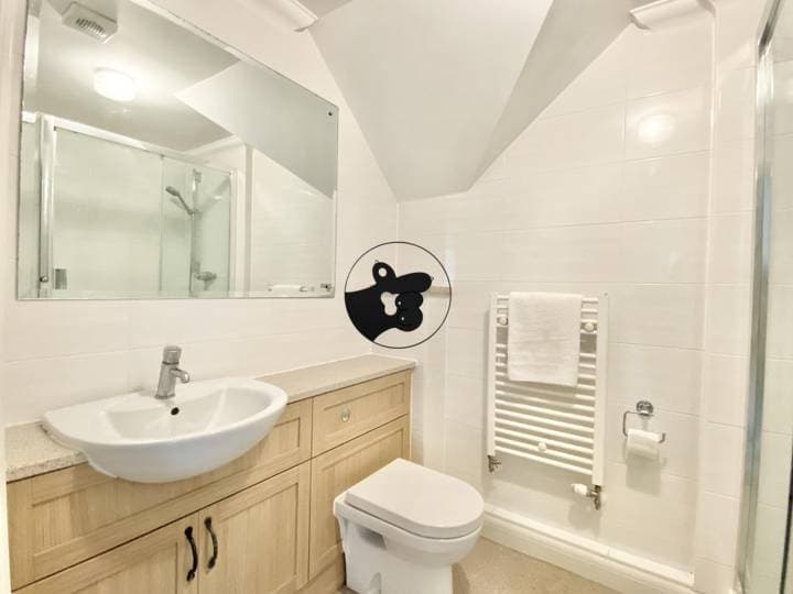 2 bedrooms apartment for sale in Southampton, United Kingdom - Image 14