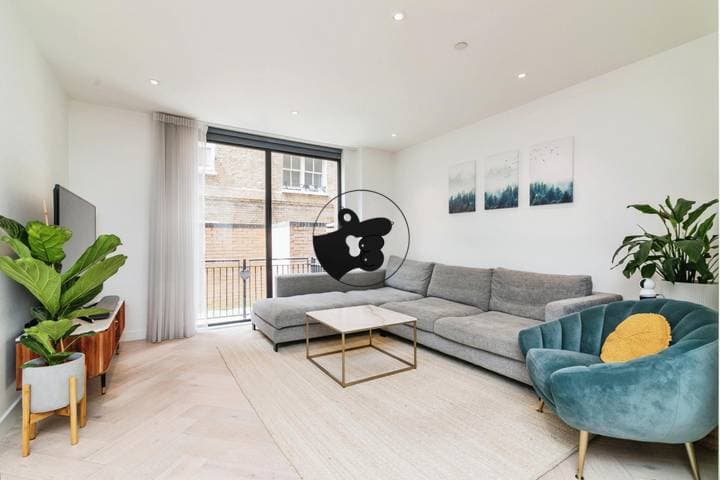 2 bedrooms apartment for sale in London, United Kingdom - Image 6