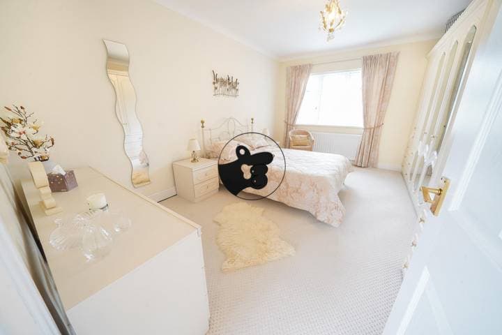 4 bedrooms house for sale in Llanelli, United Kingdom - Image 23