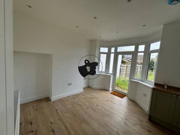 3 bedrooms house for sale in Newport, United Kingdom - Image 6