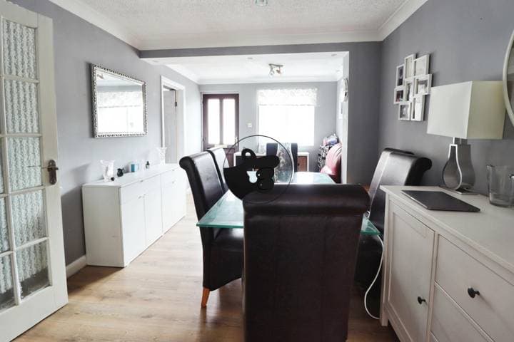 3 bedrooms house for sale in Chelmsford, United Kingdom - Image 3