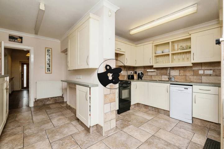 3 bedrooms house for sale in Sutton Coldfield, United Kingdom - Image 3