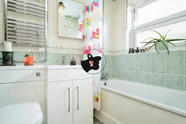 4 bedrooms house for sale in Cheltenham, United Kingdom - Image 14