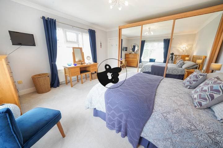 4 bedrooms house for sale in Llanelli, United Kingdom - Image 19