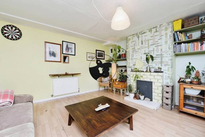 2 bedrooms apartment for sale in Edinburgh City Centre, United Kingdom - Image 2