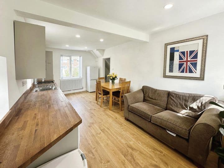 3 bedrooms house for sale in Lincoln, United Kingdom - Image 6