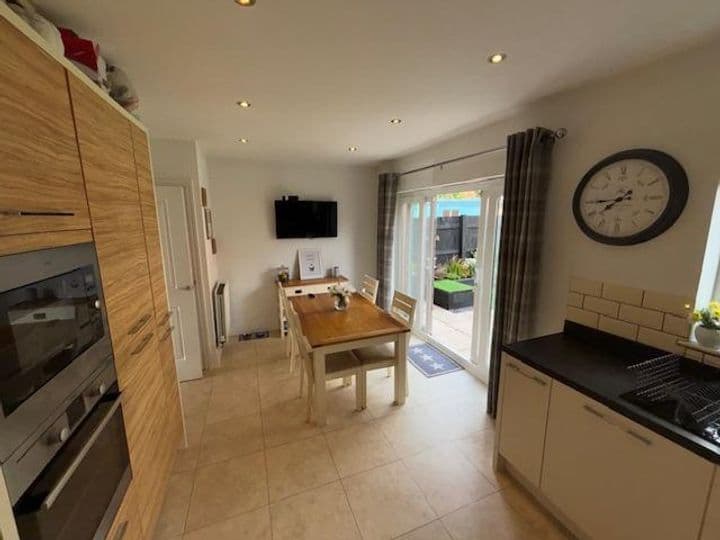 3 bedrooms house for sale in Newport, United Kingdom - Image 10