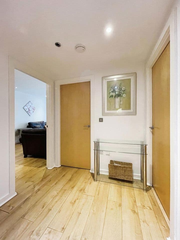 2 bedrooms apartment for sale in Liverpool, United Kingdom - Image 9