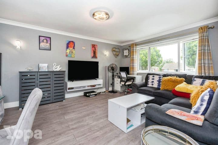 2 bedrooms house for sale in Dartford, United Kingdom - Image 2