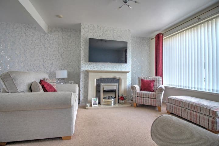 3 bedrooms house for sale in Newcastle Upon Tyne, United Kingdom - Image 3