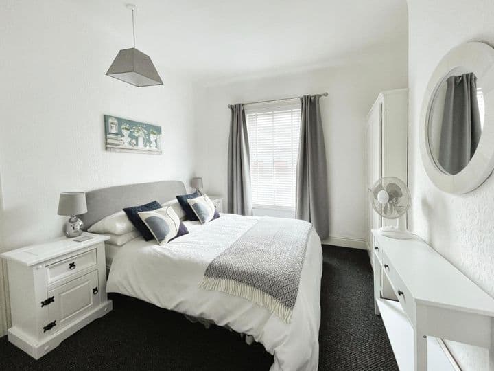 3 bedrooms house for sale in Liverpool, United Kingdom - Image 8