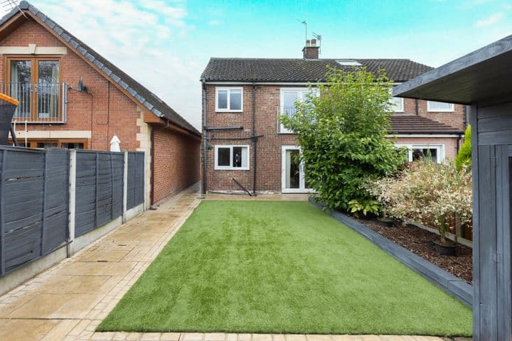 3 bedrooms house for sale in Preston, United Kingdom - Image 2