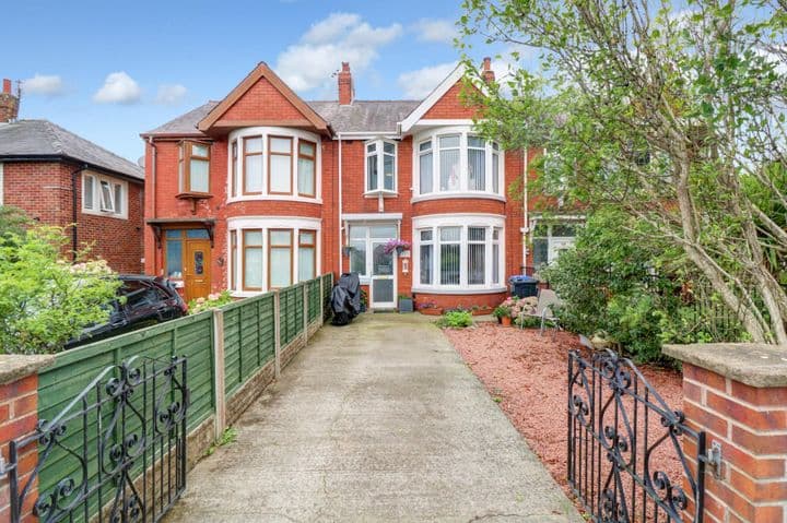 3 bedrooms house for sale in Blackpool, United Kingdom - Image 2