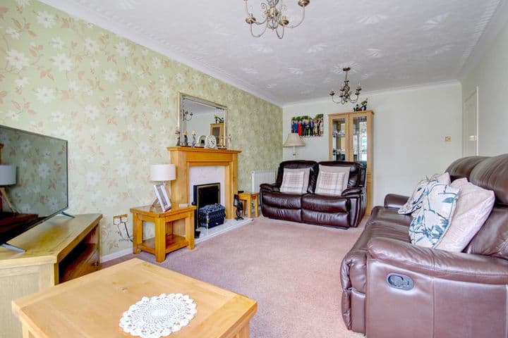 2 bedrooms house for sale in Streetly, United Kingdom - Image 6