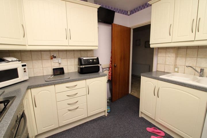 2 bedrooms house for sale in Dagenham, United Kingdom - Image 7