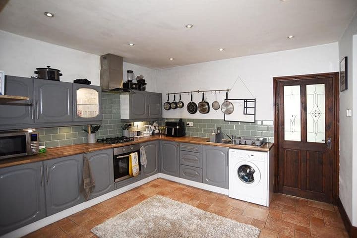 2 bedrooms house for sale in Nottingham, United Kingdom - Image 8