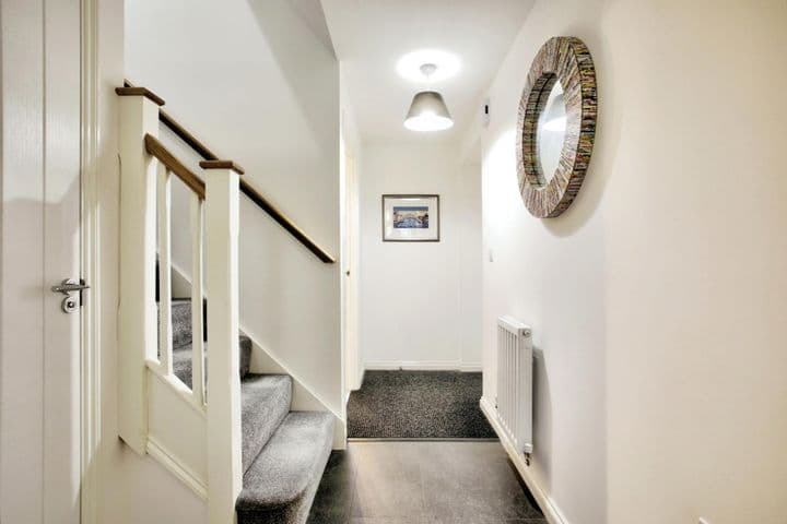 3 bedrooms house for sale in Newcastle Upon Tyne, United Kingdom - Image 2