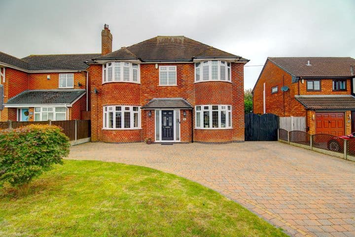 4 bedrooms house for sale in Tamworth, United Kingdom - Image 2