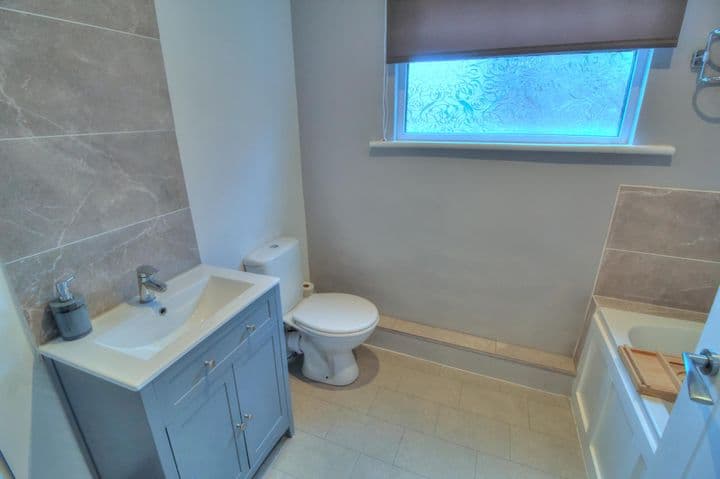 2 bedrooms house for sale in Brierley Hill, United Kingdom - Image 11