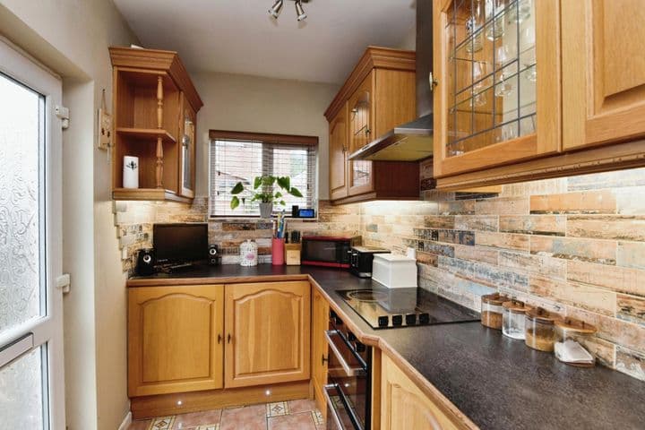 3 bedrooms house for sale in Newcastle Upon Tyne, United Kingdom - Image 6