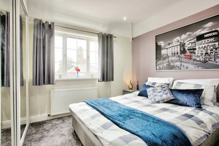 2 bedrooms house for sale in Newcastle Upon Tyne, United Kingdom - Image 8