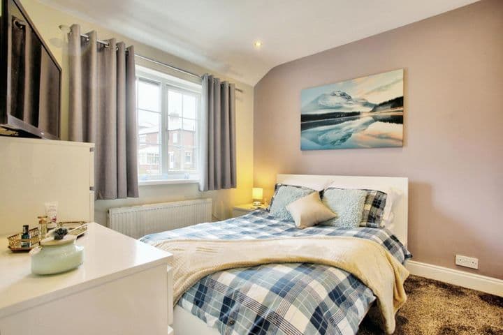 2 bedrooms house for sale in Newcastle Upon Tyne, United Kingdom - Image 9